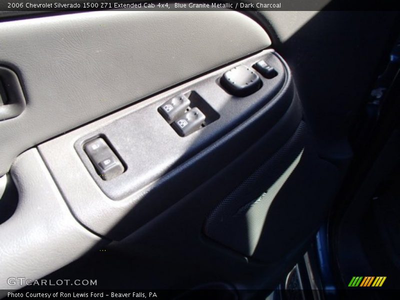Blue Granite Metallic / Dark Charcoal 2006 Chevrolet Silverado 1500 Z71 Extended Cab 4x4