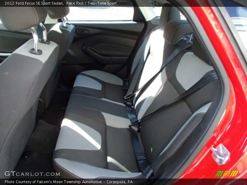 Race Red / Two-Tone Sport 2012 Ford Focus SE Sport Sedan