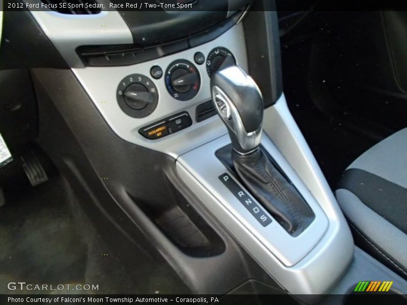 Race Red / Two-Tone Sport 2012 Ford Focus SE Sport Sedan