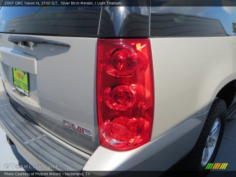 Silver Birch Metallic / Light Titanium 2007 GMC Yukon XL 1500 SLT