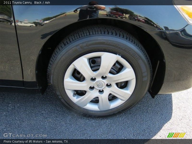 Black / Ash 2011 Toyota Camry