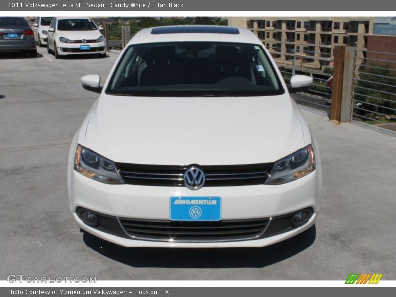 Candy White / Titan Black 2011 Volkswagen Jetta SEL Sedan