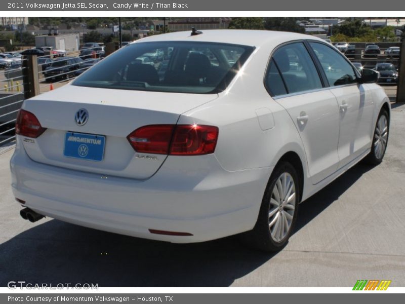 Candy White / Titan Black 2011 Volkswagen Jetta SEL Sedan