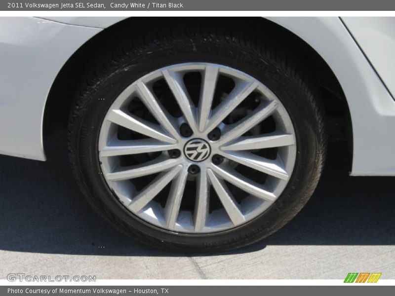 Candy White / Titan Black 2011 Volkswagen Jetta SEL Sedan