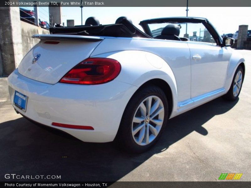 Pure White / Titan Black 2014 Volkswagen Beetle TDI