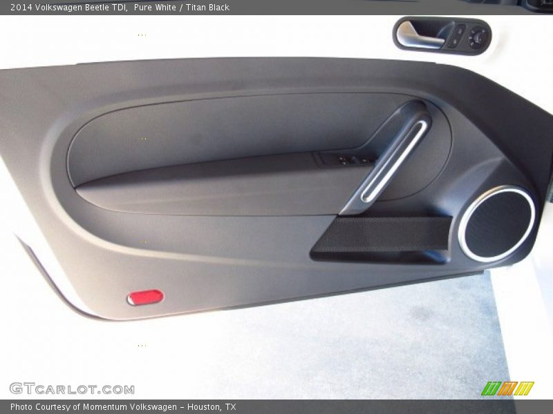Pure White / Titan Black 2014 Volkswagen Beetle TDI