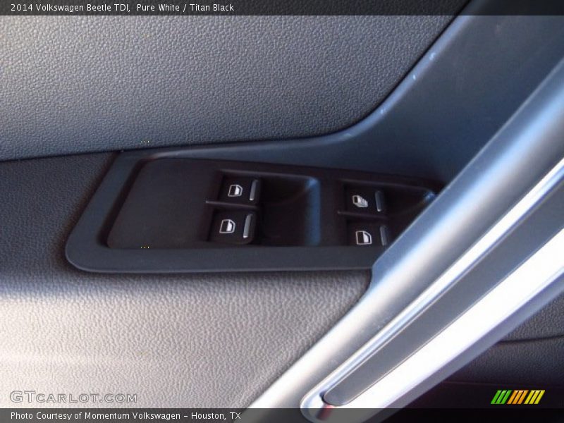 Pure White / Titan Black 2014 Volkswagen Beetle TDI