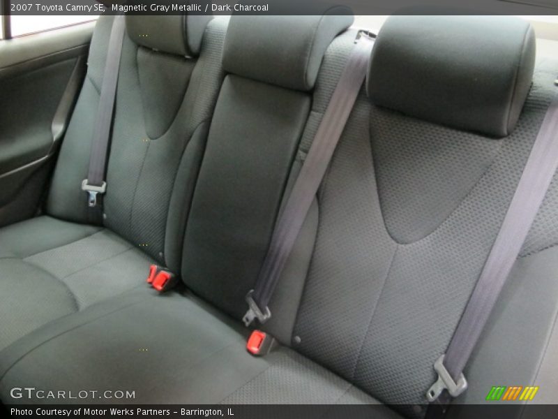 Magnetic Gray Metallic / Dark Charcoal 2007 Toyota Camry SE
