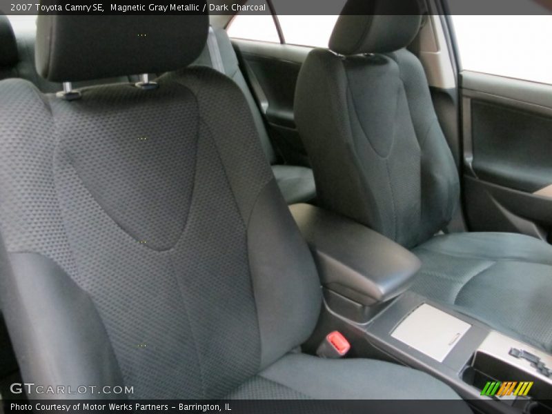 Magnetic Gray Metallic / Dark Charcoal 2007 Toyota Camry SE