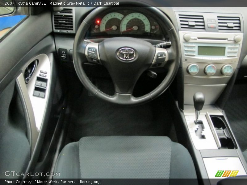 Magnetic Gray Metallic / Dark Charcoal 2007 Toyota Camry SE
