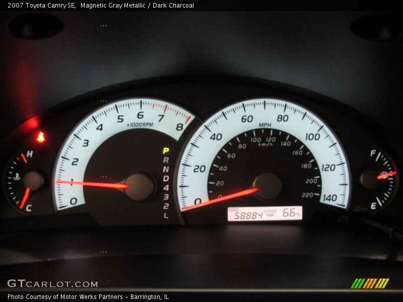 Magnetic Gray Metallic / Dark Charcoal 2007 Toyota Camry SE