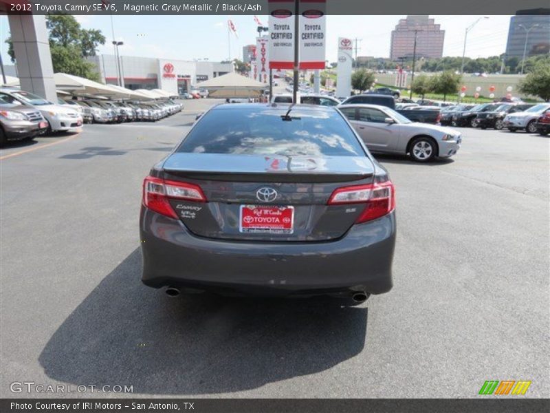 Magnetic Gray Metallic / Black/Ash 2012 Toyota Camry SE V6