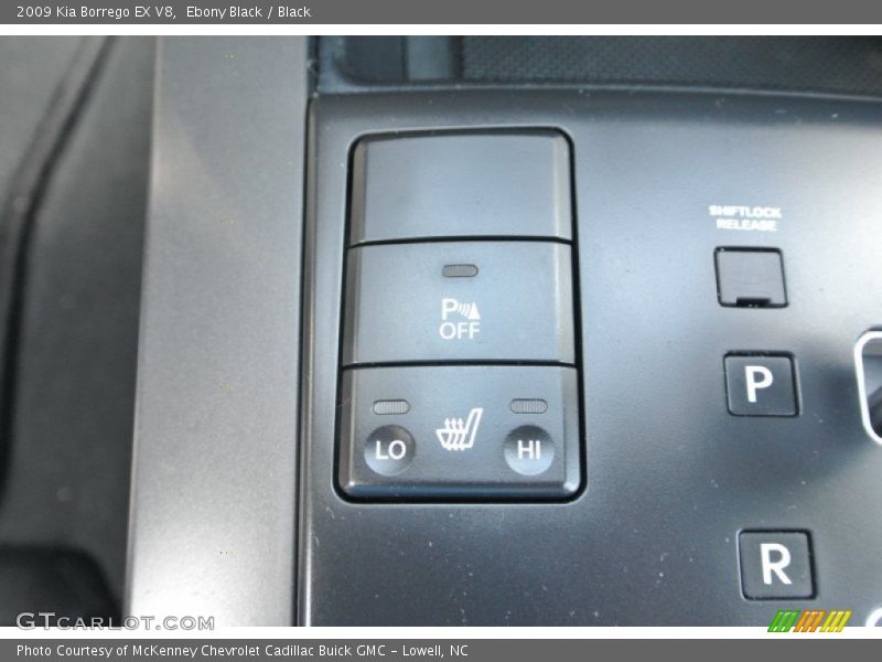 Ebony Black / Black 2009 Kia Borrego EX V8