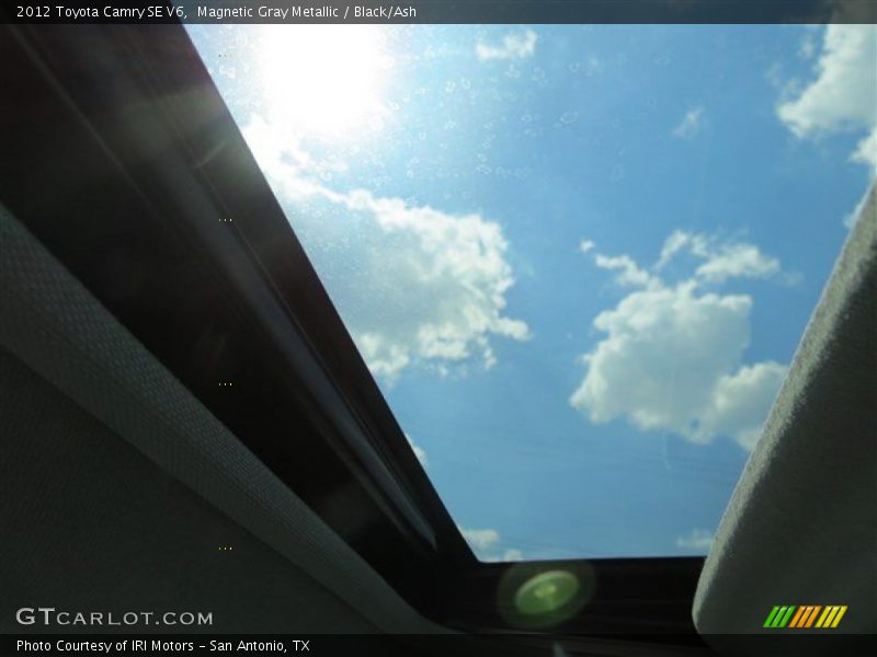 Magnetic Gray Metallic / Black/Ash 2012 Toyota Camry SE V6