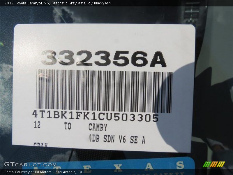 Magnetic Gray Metallic / Black/Ash 2012 Toyota Camry SE V6
