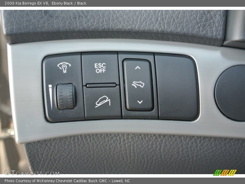 Controls of 2009 Borrego EX V8