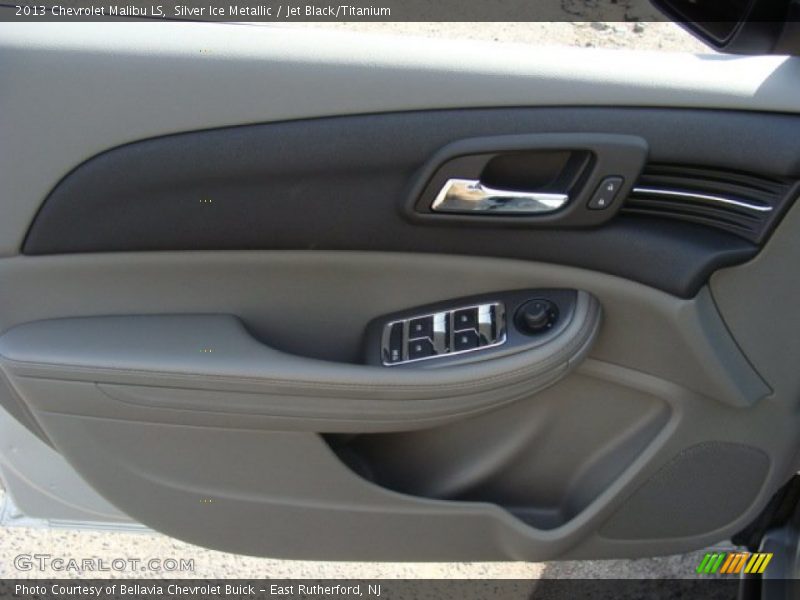 Silver Ice Metallic / Jet Black/Titanium 2013 Chevrolet Malibu LS
