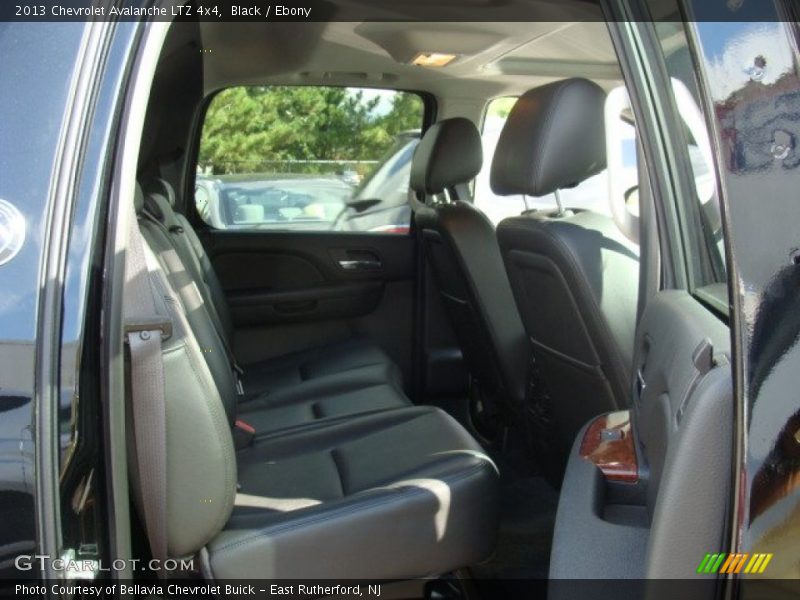 Black / Ebony 2013 Chevrolet Avalanche LTZ 4x4