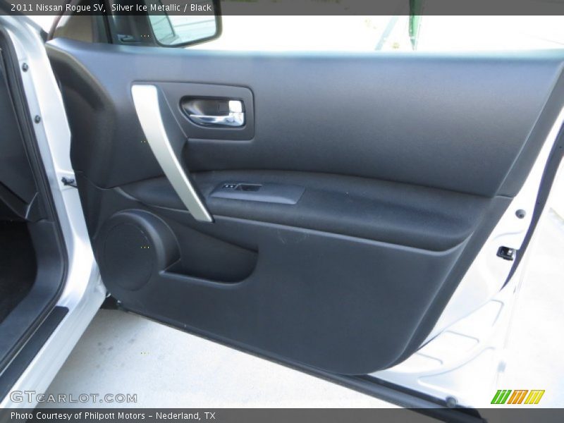 Silver Ice Metallic / Black 2011 Nissan Rogue SV