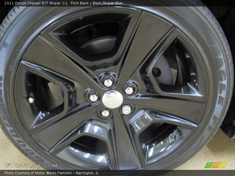  2011 Charger R/T Mopar '11 Wheel