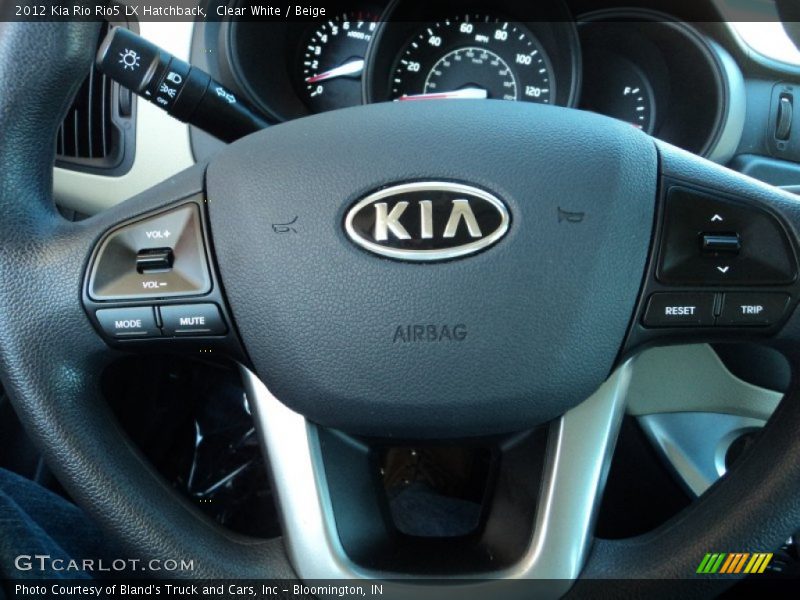 Clear White / Beige 2012 Kia Rio Rio5 LX Hatchback