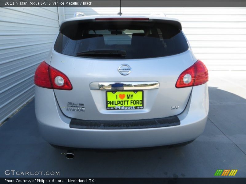 Silver Ice Metallic / Black 2011 Nissan Rogue SV
