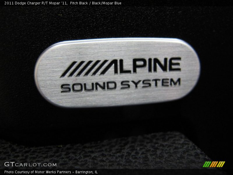 Audio System of 2011 Charger R/T Mopar '11
