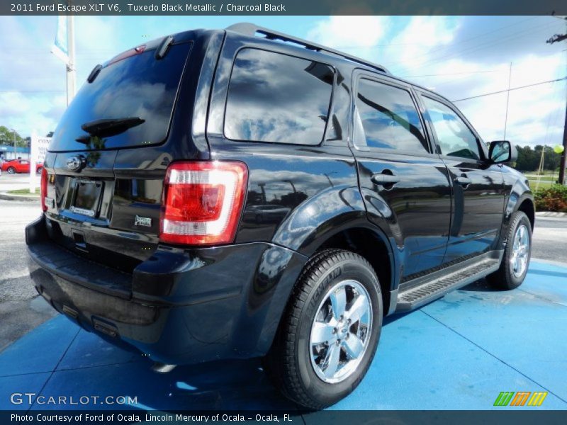 Tuxedo Black Metallic / Charcoal Black 2011 Ford Escape XLT V6