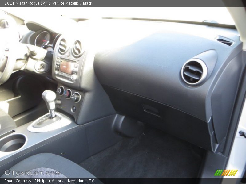 Silver Ice Metallic / Black 2011 Nissan Rogue SV