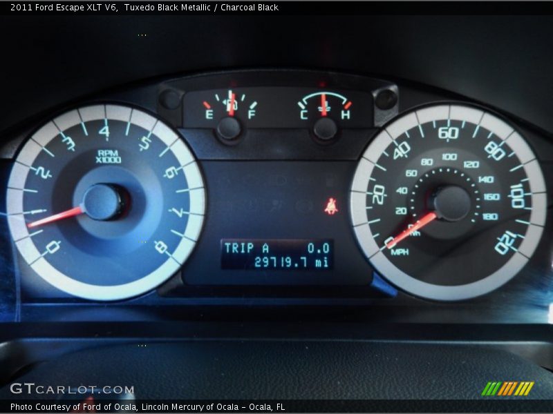 Tuxedo Black Metallic / Charcoal Black 2011 Ford Escape XLT V6