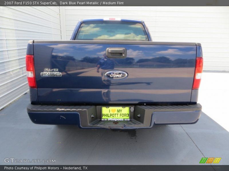 Dark Blue Pearl Metallic / Medium Flint 2007 Ford F150 STX SuperCab