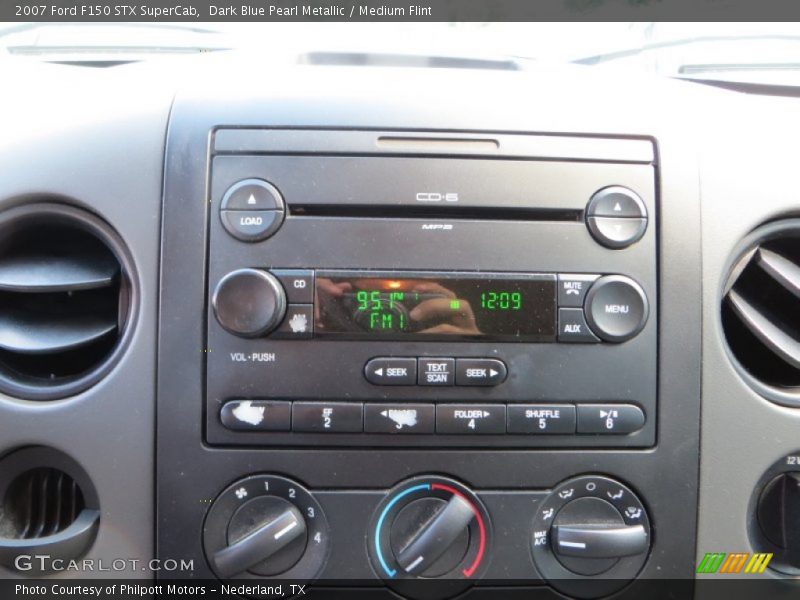 Dark Blue Pearl Metallic / Medium Flint 2007 Ford F150 STX SuperCab