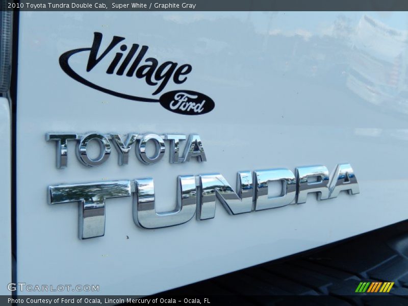 Super White / Graphite Gray 2010 Toyota Tundra Double Cab