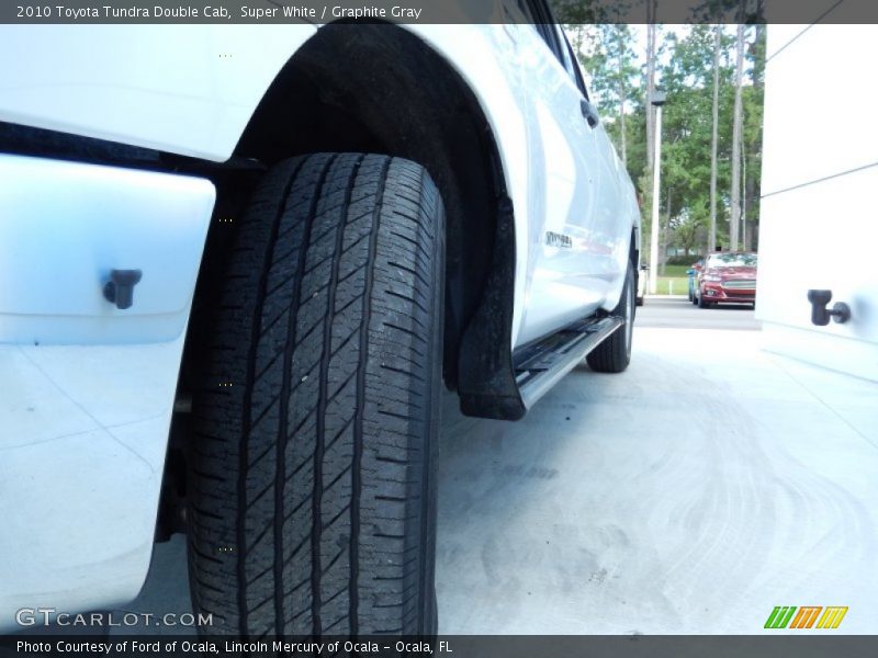 Super White / Graphite Gray 2010 Toyota Tundra Double Cab