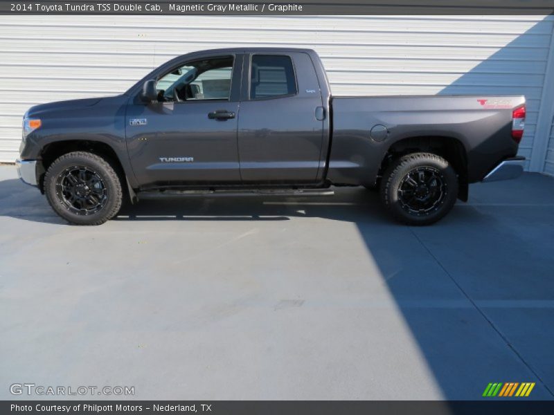 Magnetic Gray Metallic / Graphite 2014 Toyota Tundra TSS Double Cab