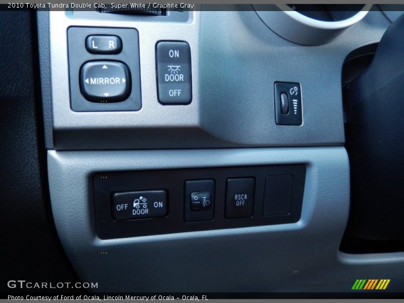 Super White / Graphite Gray 2010 Toyota Tundra Double Cab