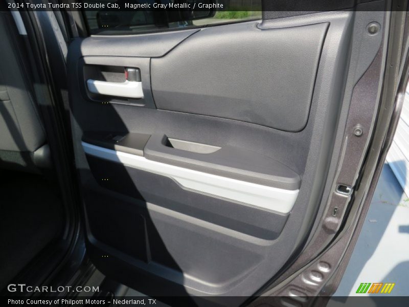 Magnetic Gray Metallic / Graphite 2014 Toyota Tundra TSS Double Cab