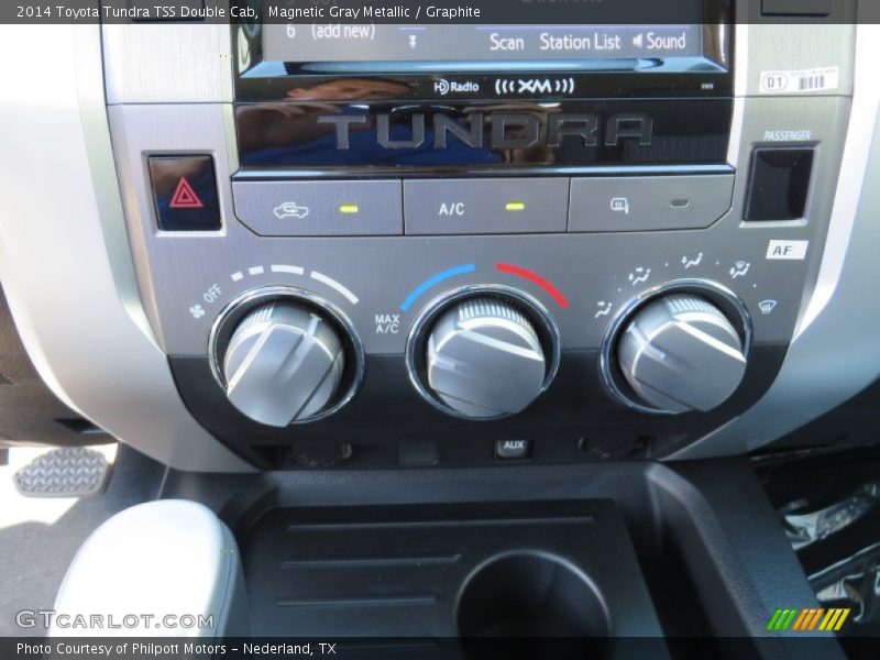 Magnetic Gray Metallic / Graphite 2014 Toyota Tundra TSS Double Cab