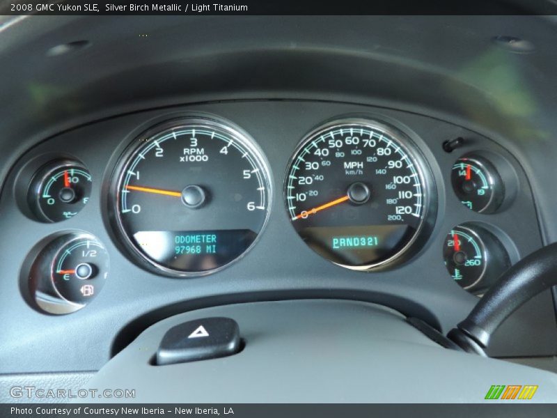 Silver Birch Metallic / Light Titanium 2008 GMC Yukon SLE