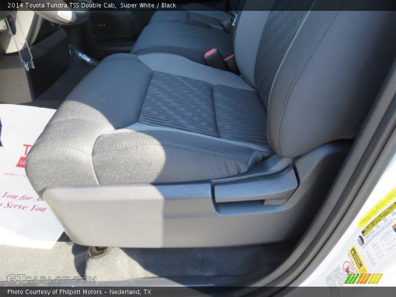 Super White / Black 2014 Toyota Tundra TSS Double Cab