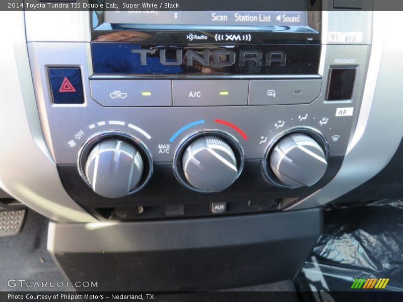 Super White / Black 2014 Toyota Tundra TSS Double Cab