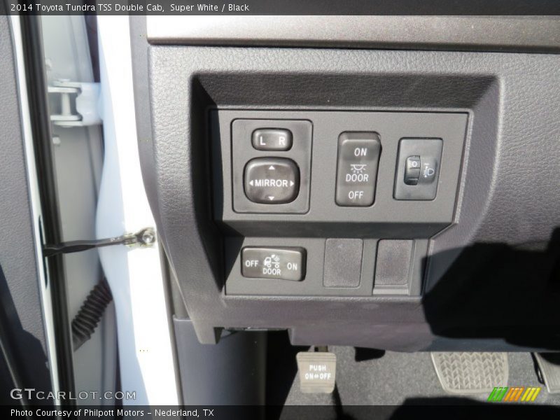 Super White / Black 2014 Toyota Tundra TSS Double Cab