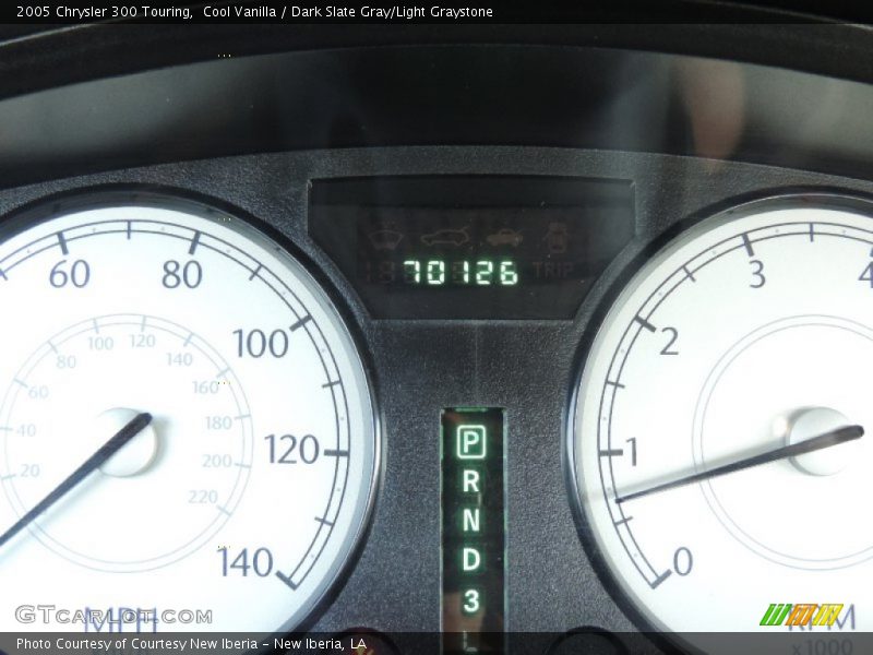 Cool Vanilla / Dark Slate Gray/Light Graystone 2005 Chrysler 300 Touring