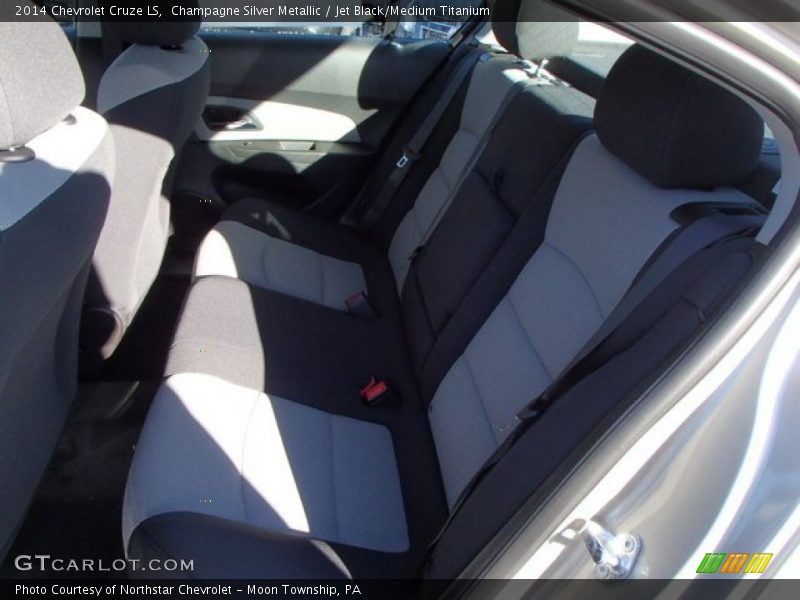 Champagne Silver Metallic / Jet Black/Medium Titanium 2014 Chevrolet Cruze LS