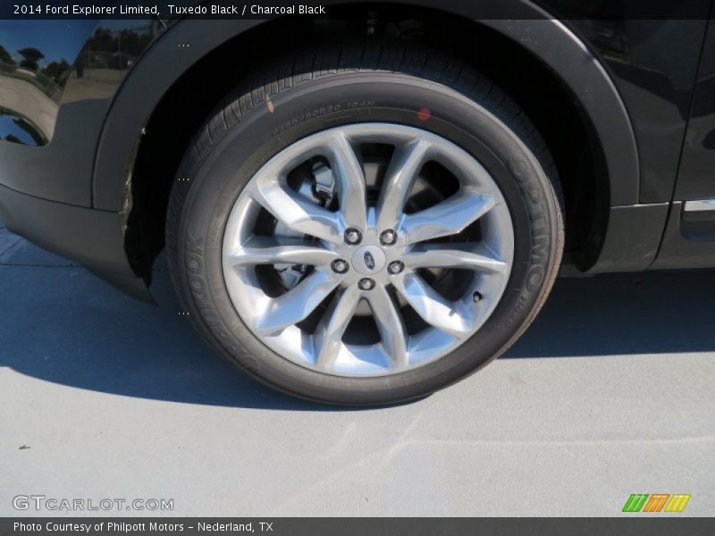 Tuxedo Black / Charcoal Black 2014 Ford Explorer Limited