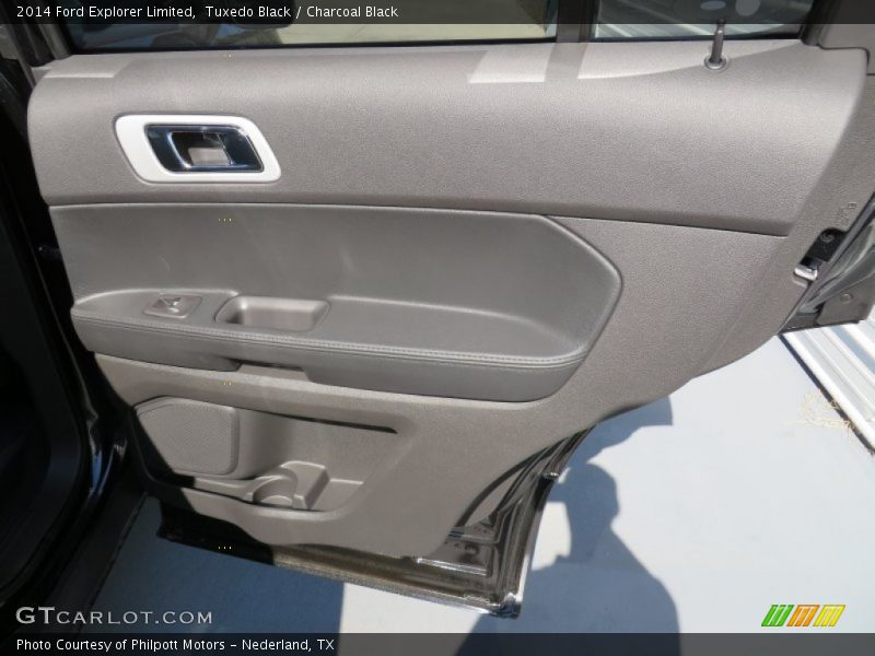 Tuxedo Black / Charcoal Black 2014 Ford Explorer Limited