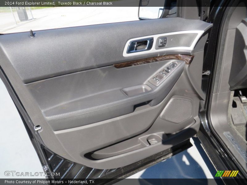 Tuxedo Black / Charcoal Black 2014 Ford Explorer Limited