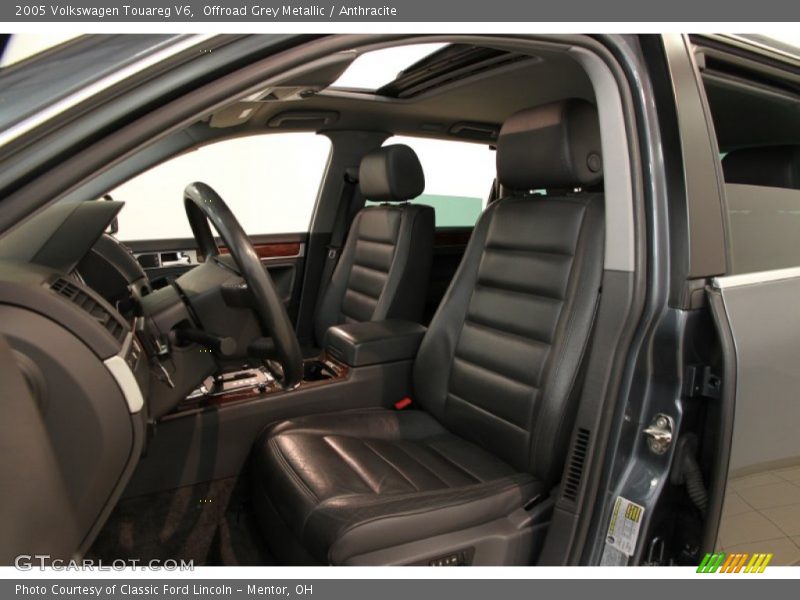  2005 Touareg V6 Anthracite Interior
