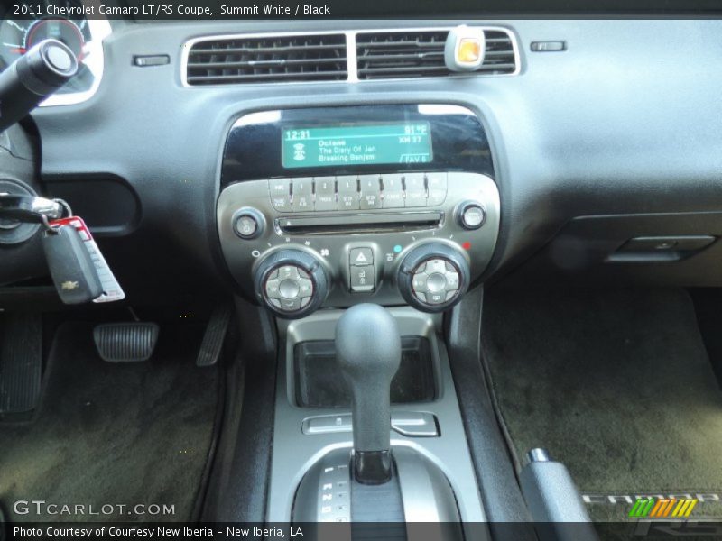 Summit White / Black 2011 Chevrolet Camaro LT/RS Coupe