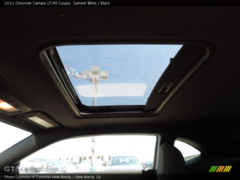 Summit White / Black 2011 Chevrolet Camaro LT/RS Coupe